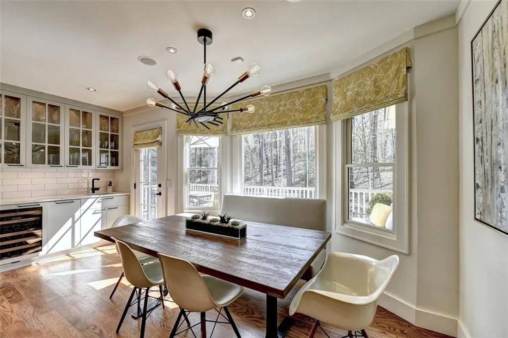 8980 River Run, Atlanta, Georgia 30350, 4 Bedrooms Bedrooms, ,3 BathroomsBathrooms,Residential,Sold,8980 River Run,7027424