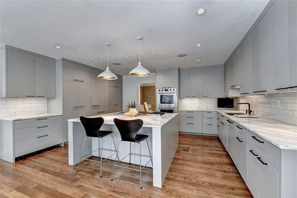 8980 River Run, Atlanta, Georgia 30350, 4 Bedrooms Bedrooms, ,3 BathroomsBathrooms,Residential,Sold,8980 River Run,7027424