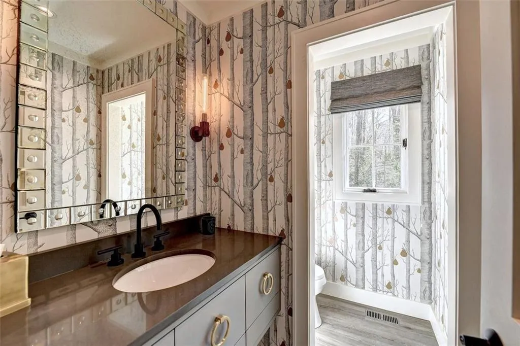 8980 River Run, Atlanta, Georgia 30350, 4 Bedrooms Bedrooms, ,3 BathroomsBathrooms,Residential,Sold,8980 River Run,7027424