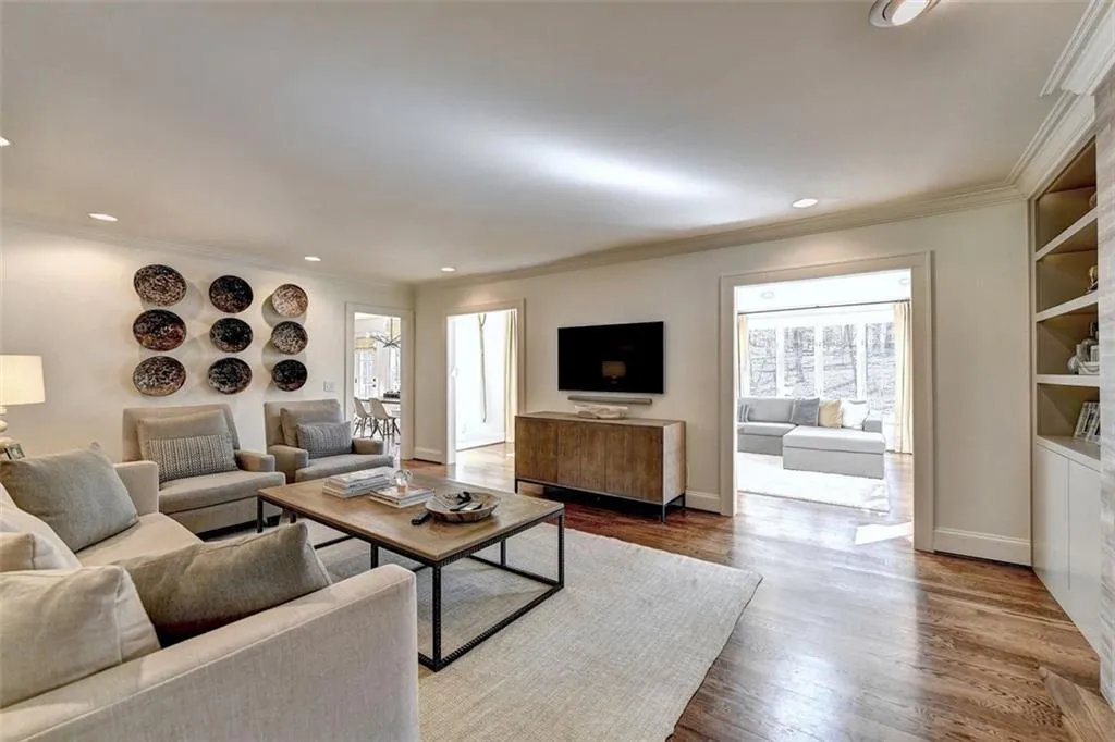 8980 River Run, Atlanta, Georgia 30350, 4 Bedrooms Bedrooms, ,3 BathroomsBathrooms,Residential,Sold,8980 River Run,7027424