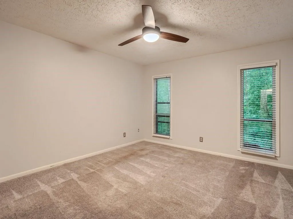 5143 Roswell Road Unit 1, Sandy Springs, Georgia 30342, 2 Bedrooms Bedrooms, ,1 BathroomBathrooms,Residential,Sold,5143 Roswell Road Unit 1,7217916