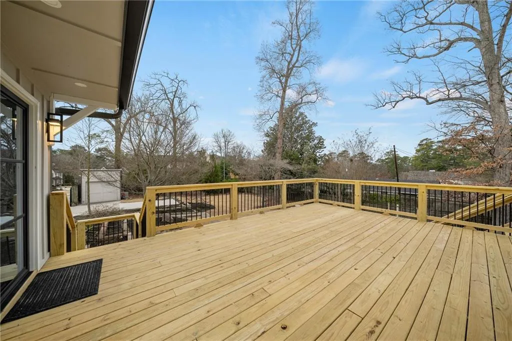 490 Rock Springs Road Ne, Atlanta, Georgia 30324, 4 Bedrooms Bedrooms, ,4 BathroomsBathrooms,Residential,For Sale,490 Rock Springs Road Ne,7610661