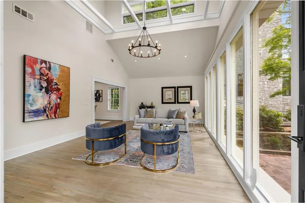 490 Rock Springs Road Ne, Atlanta, Georgia 30324, 4 Bedrooms Bedrooms, ,4 BathroomsBathrooms,Residential,For Sale,490 Rock Springs Road Ne,7610661
