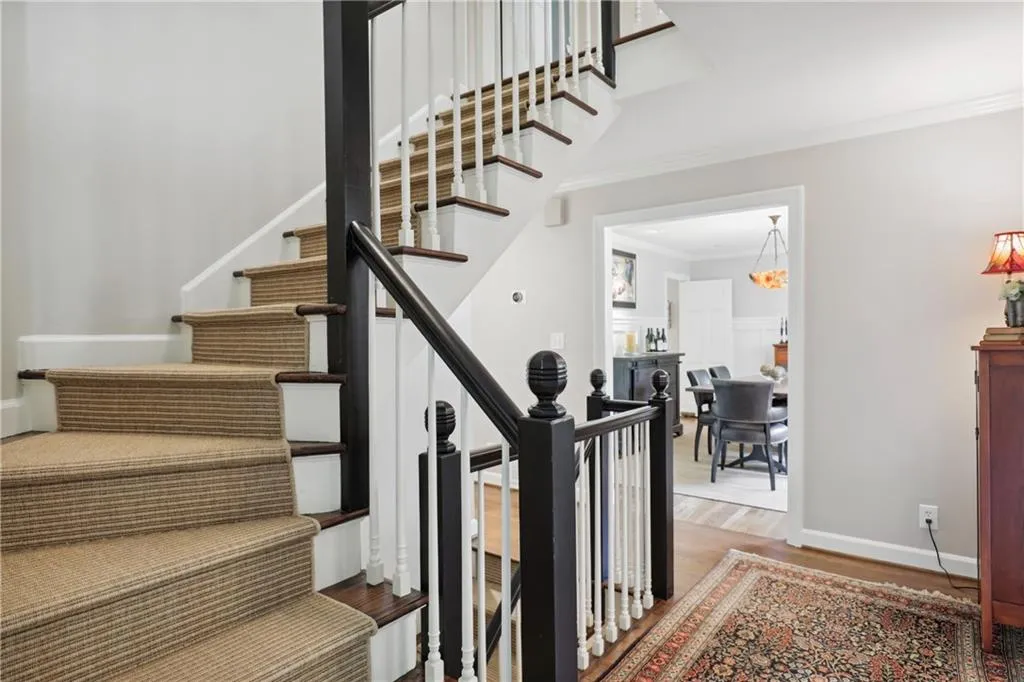 94 River Park Drive, Sandy Springs, Georgia 30328, 5 Bedrooms Bedrooms, ,4 BathroomsBathrooms,Residential,Sold,94 River Park Drive,7074026