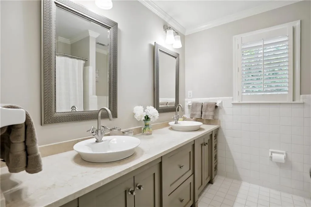 94 River Park Drive, Sandy Springs, Georgia 30328, 5 Bedrooms Bedrooms, ,4 BathroomsBathrooms,Residential,Sold,94 River Park Drive,7074026