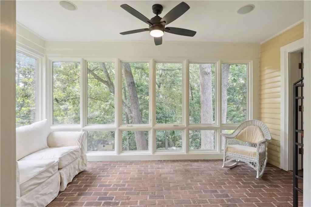94 River Park Drive, Sandy Springs, Georgia 30328, 5 Bedrooms Bedrooms, ,4 BathroomsBathrooms,Residential,Sold,94 River Park Drive,7074026