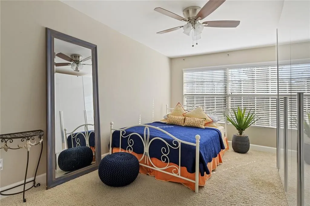 6980 Roswell Road Unit D1, Atlanta, Georgia 30328, 2 Bedrooms Bedrooms, ,1 BathroomBathrooms,Residential,Sold,6980 Roswell Road Unit D1,6645603