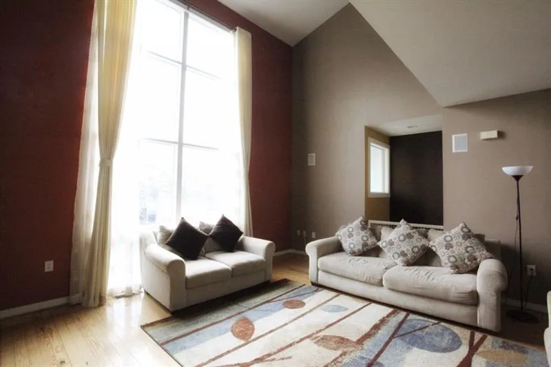 1276 Eames Green Nw, Atlanta, Georgia 30318, 2 Bedrooms Bedrooms, ,2 BathroomsBathrooms,Residential,Sold,1276 Eames Green Nw,5972117