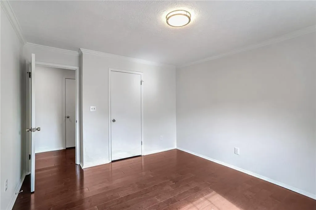 204 Natchez Trace, Sandy Springs, Georgia 30350, 2 Bedrooms Bedrooms, ,1 BathroomBathrooms,Residential,Sold,204 Natchez Trace,7520148