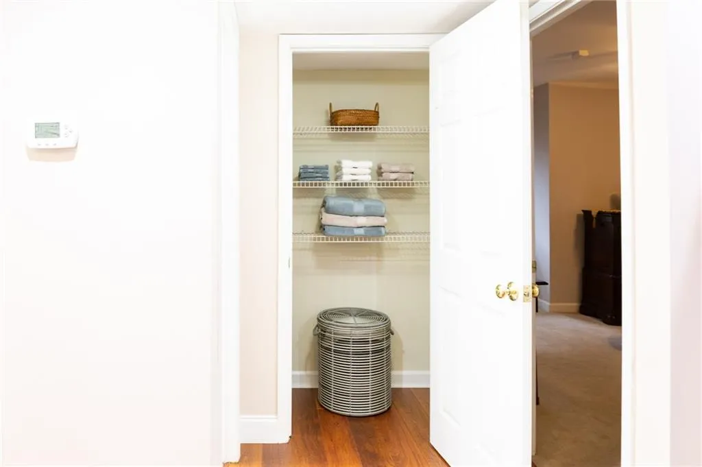 4007 Wingate Way, Sandy Springs, Georgia 30350, 1 Bedroom Bedrooms, ,1 BathroomBathrooms,Residential,Sold,4007 Wingate Way,7232262