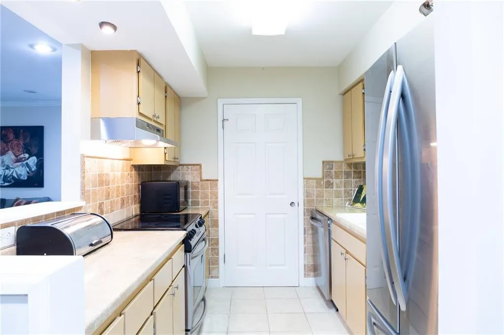 4007 Wingate Way, Sandy Springs, Georgia 30350, 1 Bedroom Bedrooms, ,1 BathroomBathrooms,Residential,Sold,4007 Wingate Way,7232262