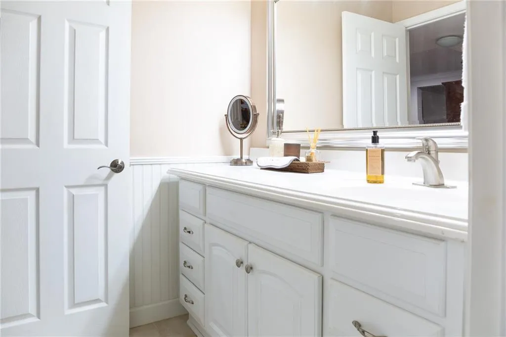 4007 Wingate Way, Sandy Springs, Georgia 30350, 1 Bedroom Bedrooms, ,1 BathroomBathrooms,Residential,Sold,4007 Wingate Way,7232262