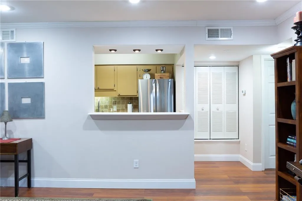 4007 Wingate Way, Sandy Springs, Georgia 30350, 1 Bedroom Bedrooms, ,1 BathroomBathrooms,Residential,Sold,4007 Wingate Way,7232262