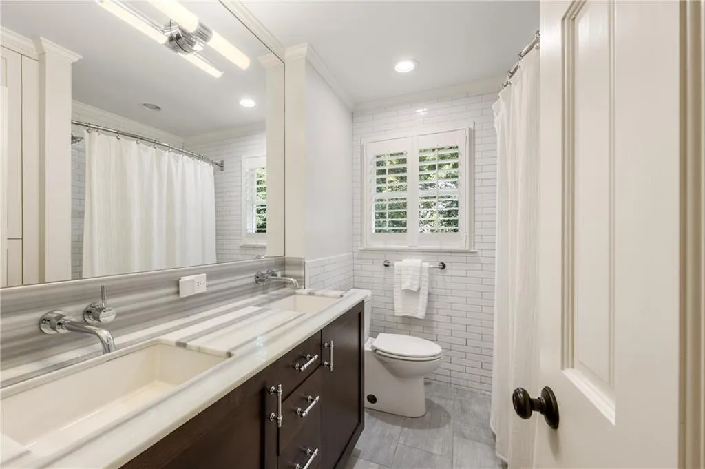 7230 Wynhill Drive, Atlanta, Georgia 30328, 4 Bedrooms Bedrooms, ,2 BathroomsBathrooms,Residential,For Sale,7230 Wynhill Drive,7634609