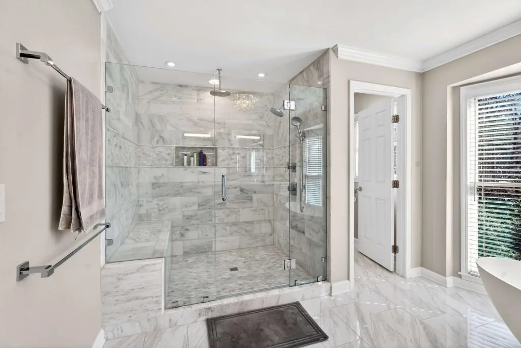 7745 Dunvegan Close, Sandy Springs, Georgia 30350, 4 Bedrooms Bedrooms, ,3 BathroomsBathrooms,Residential,Sold,7745 Dunvegan Close,7706815