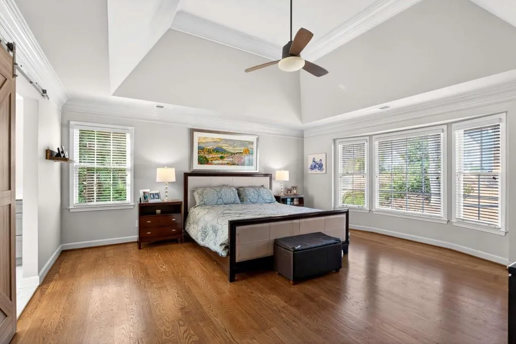 7745 Dunvegan Close, Sandy Springs, Georgia 30350, 4 Bedrooms Bedrooms, ,3 BathroomsBathrooms,Residential,Sold,7745 Dunvegan Close,7706815