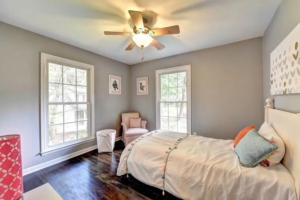 211 Hillswick Court, Sandy Springs, Georgia 30328, 3 Bedrooms Bedrooms, ,2 BathroomsBathrooms,Residential,Sold,211 Hillswick Court,6088300