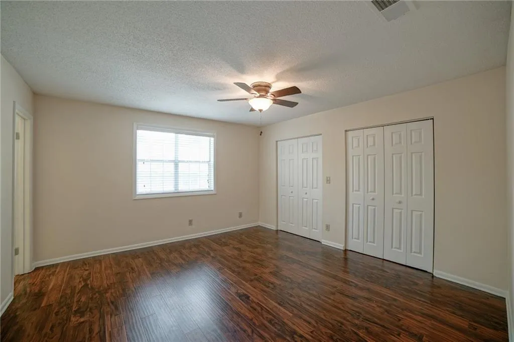 6900 Roswell Road Unit D3, Atlanta, Georgia 30328, 3 Bedrooms Bedrooms, ,2 BathroomsBathrooms,Residential,Sold,6900 Roswell Road Unit D3,6542925