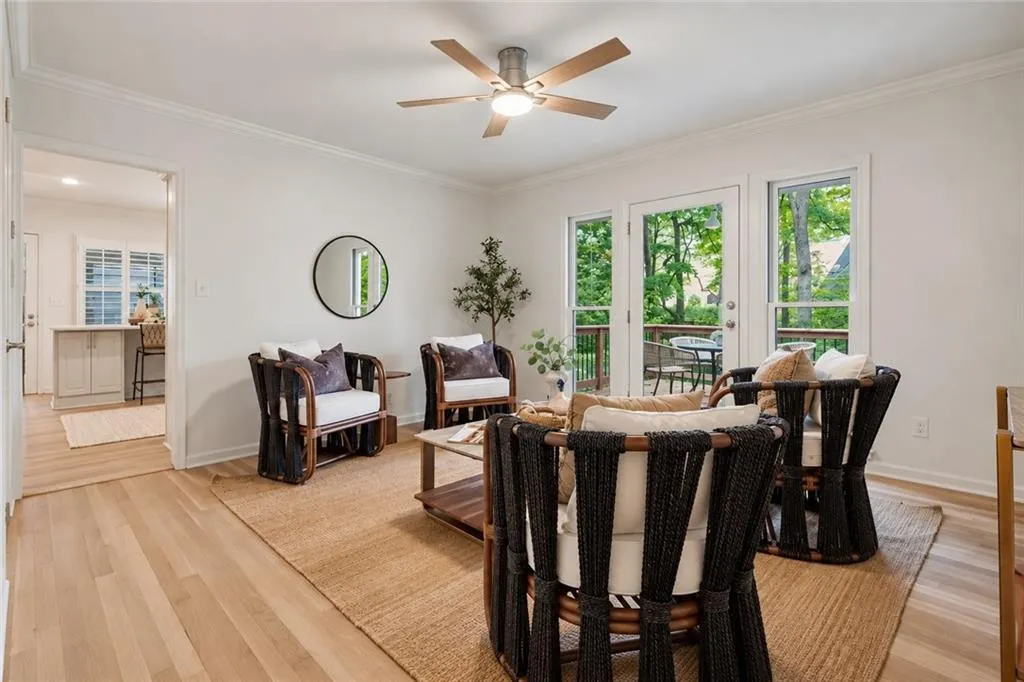 4341 Peachtree Dunwoody Road Ne, Atlanta, Georgia 30342, 4 Bedrooms Bedrooms, 0 ,3 BathroomsBathrooms,Residential,For Sale,4341 Peachtree Dunwoody Road Ne,7859912