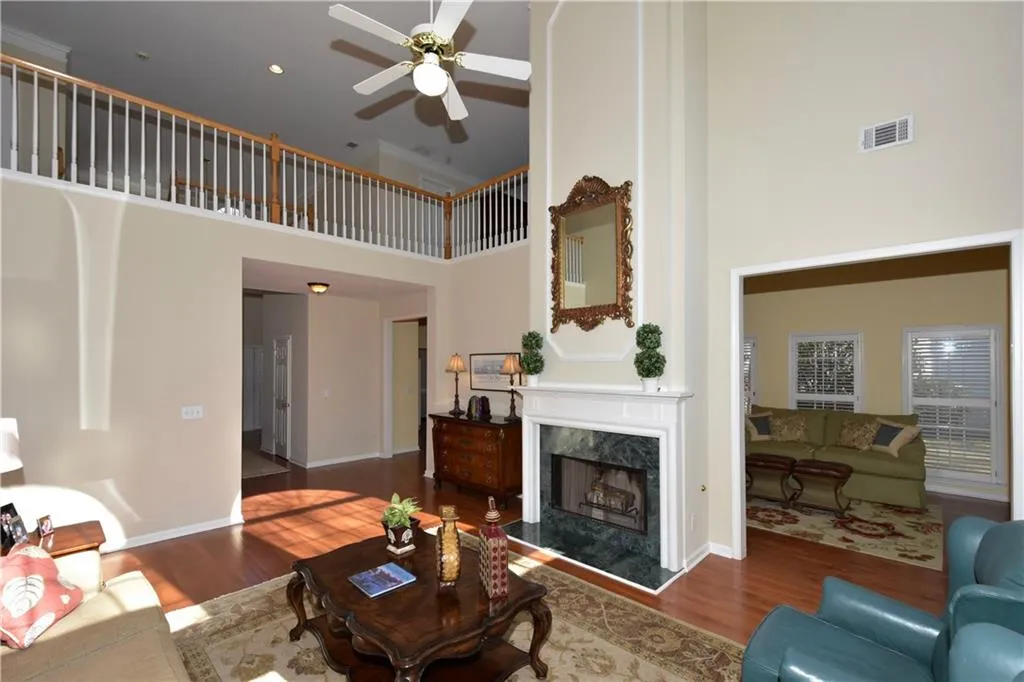 980 Lancaster Walk, Atlanta, Georgia 30328, 3 Bedrooms Bedrooms, ,2 BathroomsBathrooms,Residential,Sold,980 Lancaster Walk,5637629