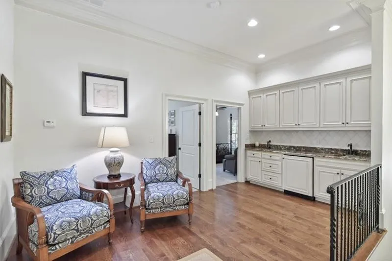 4770 Lake Forrest Drive, Sandy Springs, Georgia 30342, 5 Bedrooms Bedrooms, ,4 BathroomsBathrooms,Residential,Sold,4770 Lake Forrest Drive,6619227