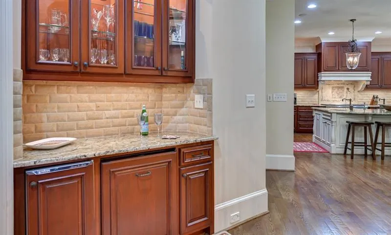 4770 Lake Forrest Drive, Sandy Springs, Georgia 30342, 5 Bedrooms Bedrooms, ,4 BathroomsBathrooms,Residential,Sold,4770 Lake Forrest Drive,6619227