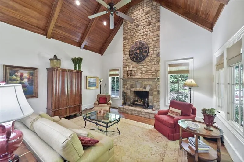 4770 Lake Forrest Drive, Sandy Springs, Georgia 30342, 5 Bedrooms Bedrooms, ,4 BathroomsBathrooms,Residential,Sold,4770 Lake Forrest Drive,6619227