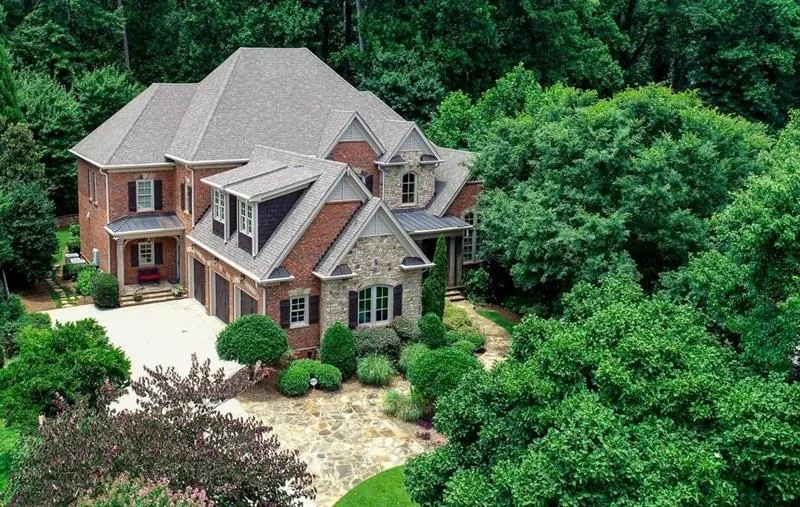 4770 Lake Forrest Drive, Sandy Springs, Georgia 30342, 5 Bedrooms Bedrooms, ,4 BathroomsBathrooms,Residential,Sold,4770 Lake Forrest Drive,6619227