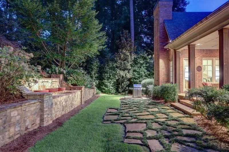 4770 Lake Forrest Drive, Sandy Springs, Georgia 30342, 5 Bedrooms Bedrooms, ,4 BathroomsBathrooms,Residential,Sold,4770 Lake Forrest Drive,6619227