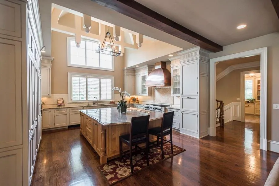 5045 Rebel Trail, Atlanta, Georgia 30327, 6 Bedrooms Bedrooms, ,7 BathroomsBathrooms,Residential,Sold,5045 Rebel Trail,5800620