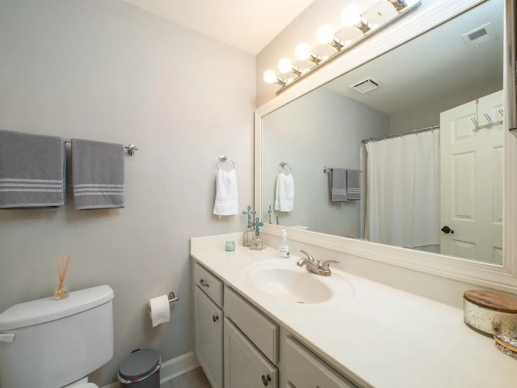 56 Mount Vernon Circle, Atlanta, Georgia 30338, 2 Bedrooms Bedrooms, ,2 BathroomsBathrooms,Residential,Sold,56 Mount Vernon Circle,6876567