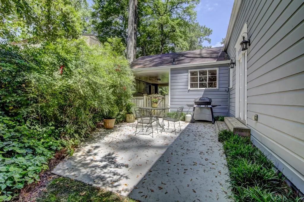 411 Pine Forest Road, Atlanta, Georgia 30342, 3 Bedrooms Bedrooms, ,2 BathroomsBathrooms,Residential,Sold,411 Pine Forest Road,6008956