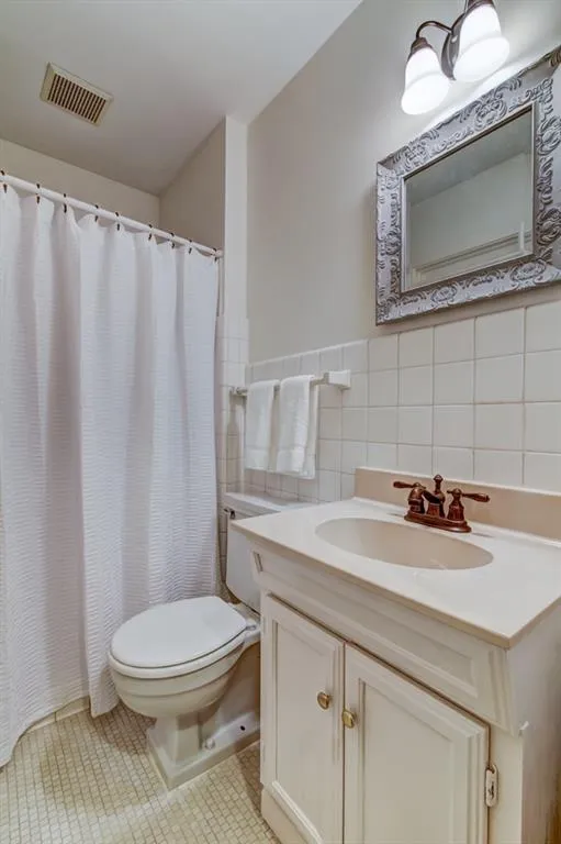 411 Pine Forest Road, Atlanta, Georgia 30342, 3 Bedrooms Bedrooms, ,2 BathroomsBathrooms,Residential,Sold,411 Pine Forest Road,6008956