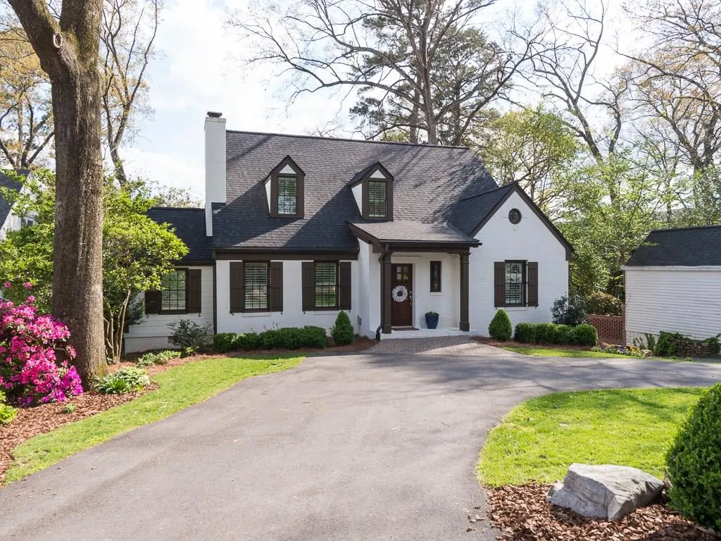 645 Greenview Avenue Ne, Atlanta, Georgia 30305, 4 Bedrooms Bedrooms, ,3 BathroomsBathrooms,Residential,Sold,645 Greenview Avenue Ne,5985215