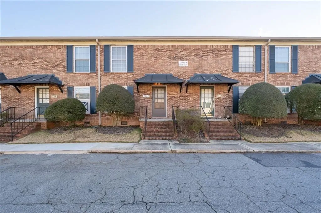 5667 Kingsport Drive, Atlanta, Georgia 30342, 2 Bedrooms Bedrooms, ,1 BathroomBathrooms,Residential,For Sale,5667 Kingsport Drive,7624555