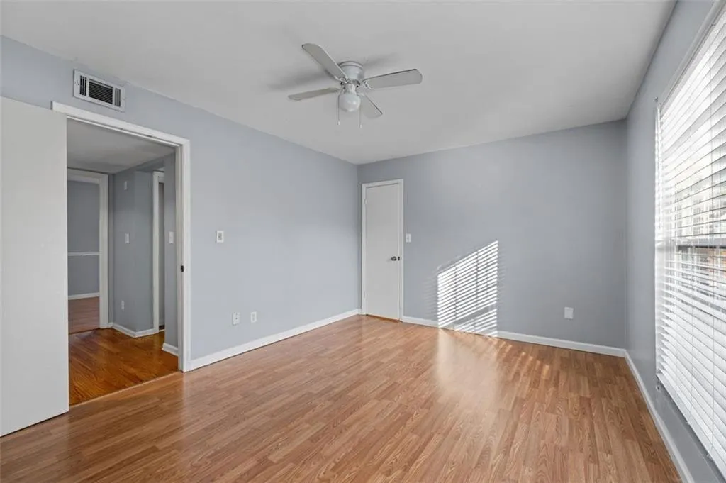 5667 Kingsport Drive, Atlanta, Georgia 30342, 2 Bedrooms Bedrooms, ,1 BathroomBathrooms,Residential,For Sale,5667 Kingsport Drive,7624555