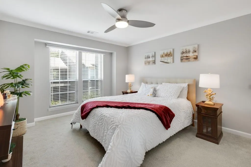 615 Granville Court, Sandy Springs, Georgia 30328, 2 Bedrooms Bedrooms, ,2 BathroomsBathrooms,Residential,Sold,615 Granville Court,7074263