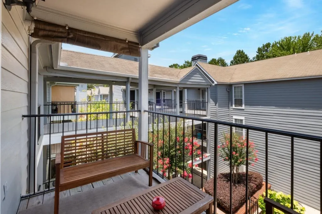 615 Granville Court, Sandy Springs, Georgia 30328, 2 Bedrooms Bedrooms, ,2 BathroomsBathrooms,Residential,Sold,615 Granville Court,7074263