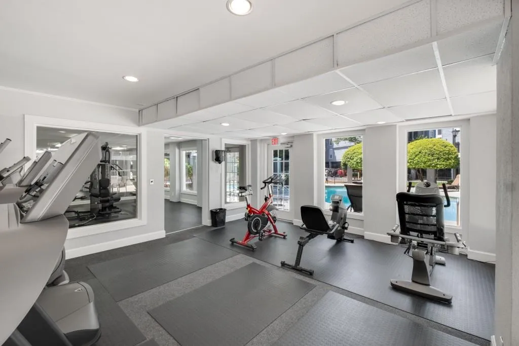 615 Granville Court, Sandy Springs, Georgia 30328, 2 Bedrooms Bedrooms, ,2 BathroomsBathrooms,Residential,Sold,615 Granville Court,7074263