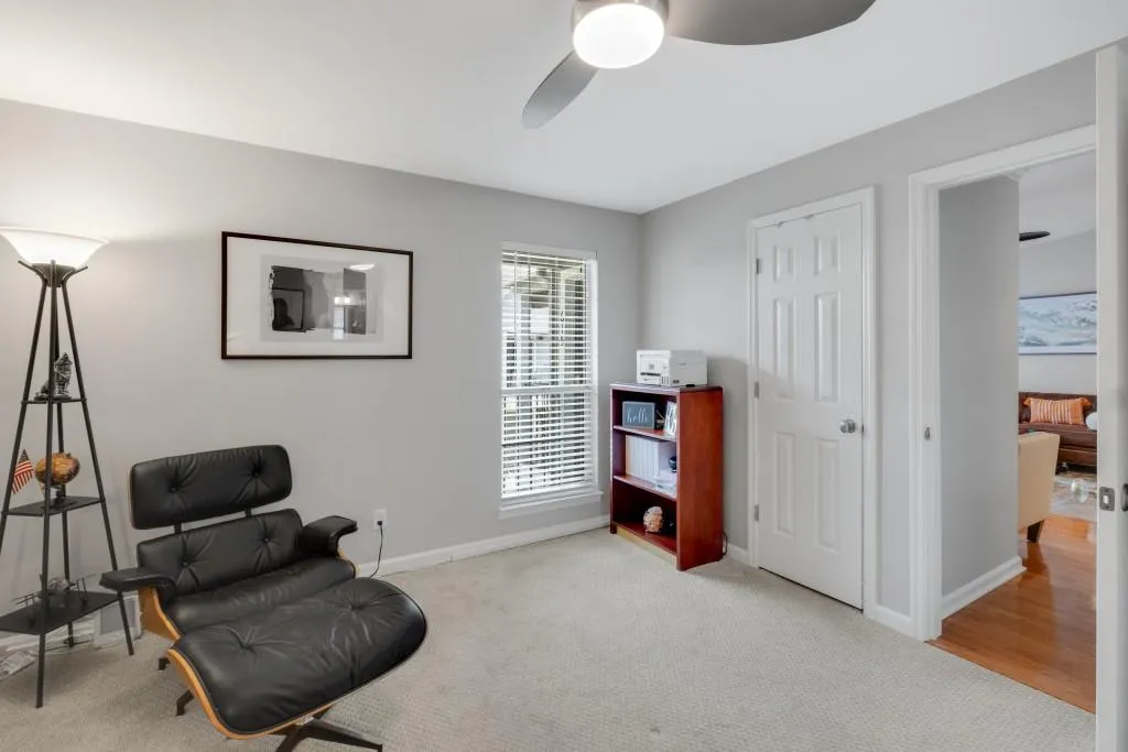 615 Granville Court, Sandy Springs, Georgia 30328, 2 Bedrooms Bedrooms, ,2 BathroomsBathrooms,Residential,Sold,615 Granville Court,7074263