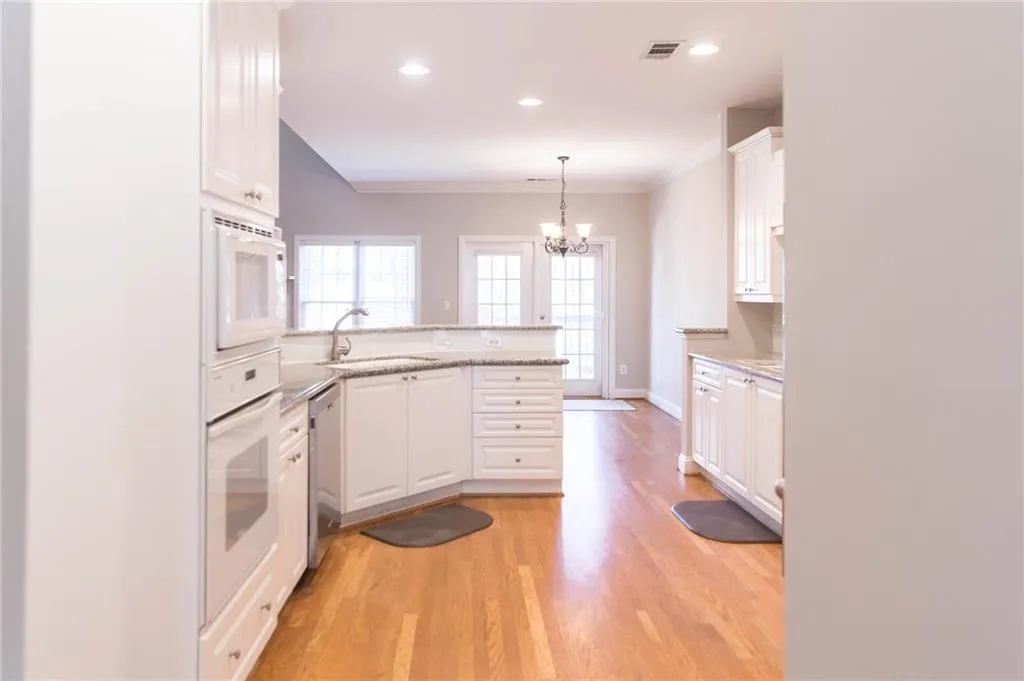 203 Crossing Valley Lane, Atlanta, Georgia 30327, 4 Bedrooms Bedrooms, ,2 BathroomsBathrooms,Residential,Sold,203 Crossing Valley Lane,6691441 203 Crossing Valley Lane, Atlanta, Georgia 30327, 4 Bedrooms Bedrooms, ,2 BathroomsBathrooms,Residential,Sold,203 Crossing Valley Lane,6691441