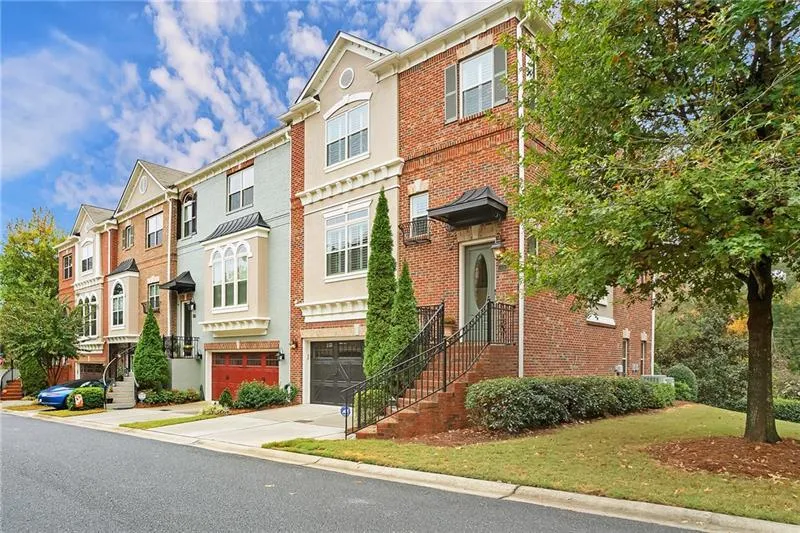 923 Boudreau Court, Atlanta, Georgia 30328, 3 Bedrooms Bedrooms, ,3 BathroomsBathrooms,Residential,Sold,923 Boudreau Court,6517011