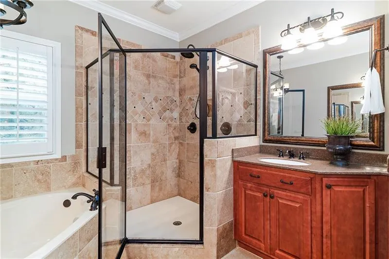 923 Boudreau Court, Atlanta, Georgia 30328, 3 Bedrooms Bedrooms, ,3 BathroomsBathrooms,Residential,Sold,923 Boudreau Court,6517011