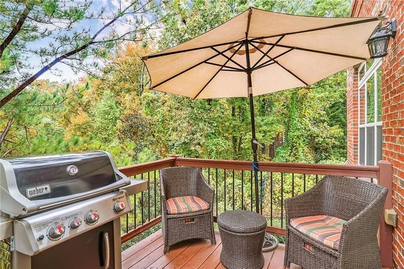 923 Boudreau Court, Atlanta, Georgia 30328, 3 Bedrooms Bedrooms, ,3 BathroomsBathrooms,Residential,Sold,923 Boudreau Court,6517011