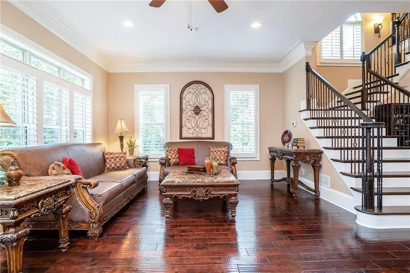 923 Boudreau Court, Atlanta, Georgia 30328, 3 Bedrooms Bedrooms, ,3 BathroomsBathrooms,Residential,Sold,923 Boudreau Court,6517011