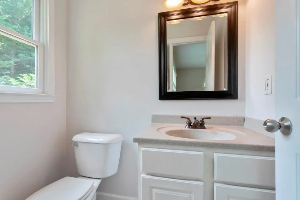 6370 N Hampton Drive, Atlanta, Georgia 30328, 4 Bedrooms Bedrooms, ,2 BathroomsBathrooms,Residential,Sold,6370 N Hampton Drive,7232830