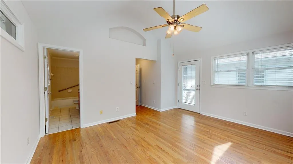 6370 N Hampton Drive, Atlanta, Georgia 30328, 4 Bedrooms Bedrooms, ,2 BathroomsBathrooms,Residential,Sold,6370 N Hampton Drive,7232830