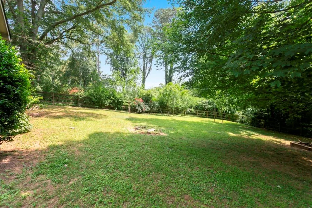 6370 N Hampton Drive, Atlanta, Georgia 30328, 4 Bedrooms Bedrooms, ,2 BathroomsBathrooms,Residential,Sold,6370 N Hampton Drive,7232830