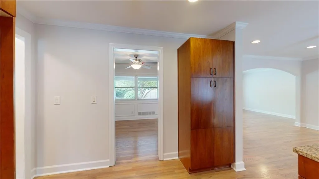 6370 N Hampton Drive, Atlanta, Georgia 30328, 4 Bedrooms Bedrooms, ,2 BathroomsBathrooms,Residential,Sold,6370 N Hampton Drive,7232830