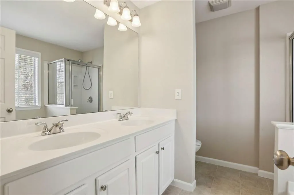 642 Bernay Way, Atlanta, Georgia 30350, 3 Bedrooms Bedrooms, ,3 BathroomsBathrooms,Residential,For Sale,642 Bernay Way,7714274
